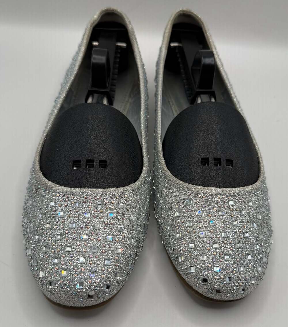 Hot Cakes Orleans Ballet Flats Size 7.5 Silver Rhinestone Sparkly Shoes